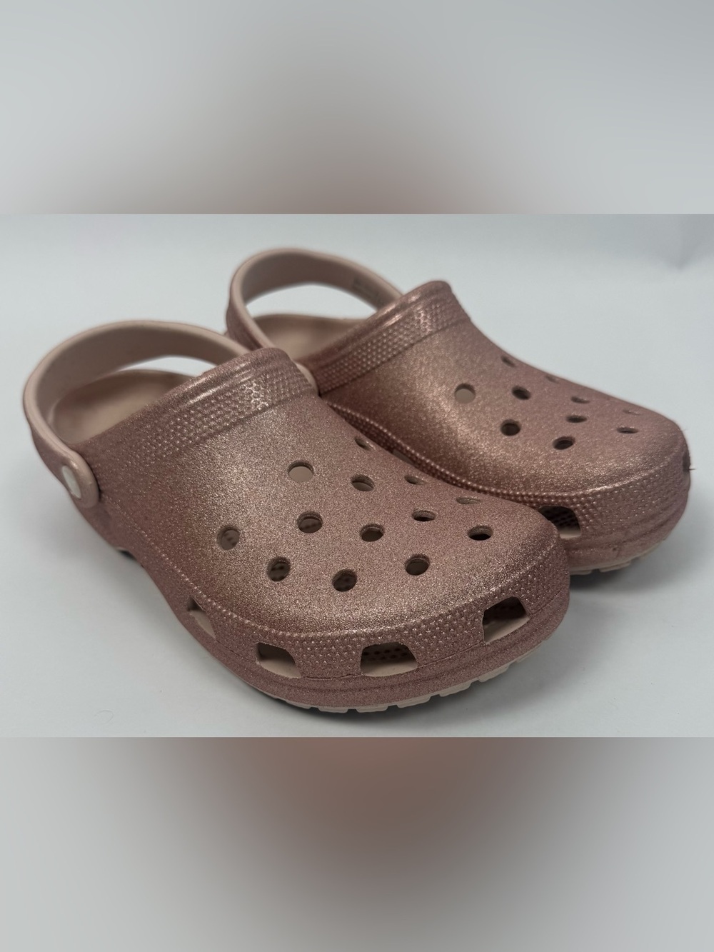 Crocs Classic Glitter Clog Quartz Rose Gold Sparkle Women’s 11 Men’s 9 EUC - Picture 3 of 10